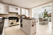 Kitchen conservatory at Haviland self catering cottage