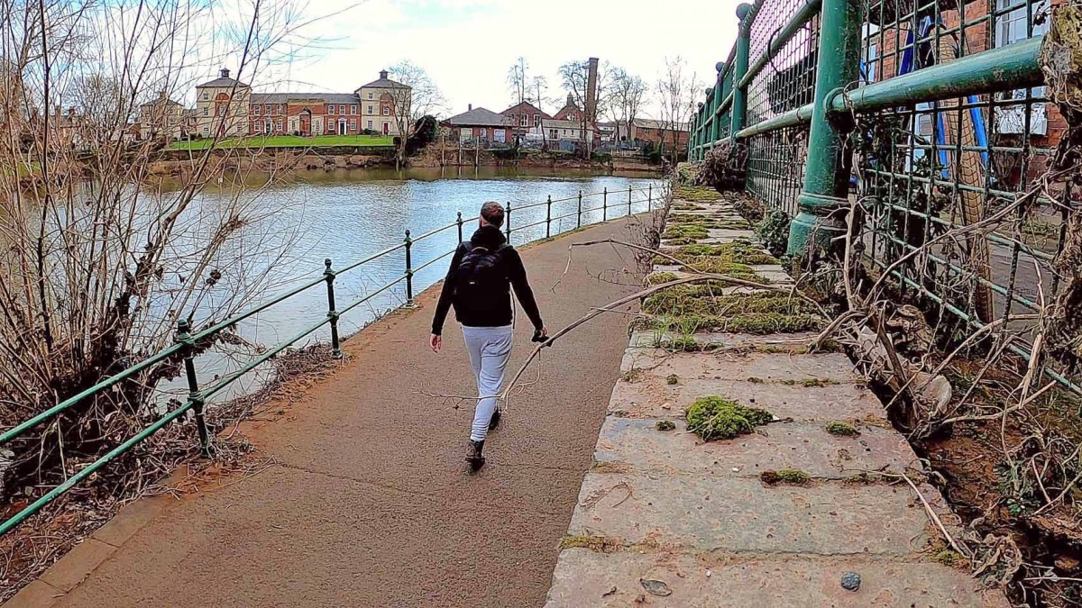 Walking along the river path leading into Shrewsbury
