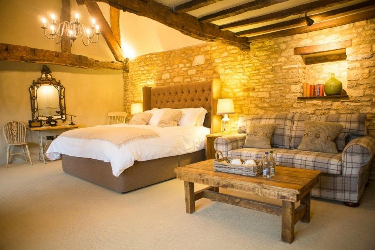 ACCOMMODATION IN STOW-ON-THE-WOLD
