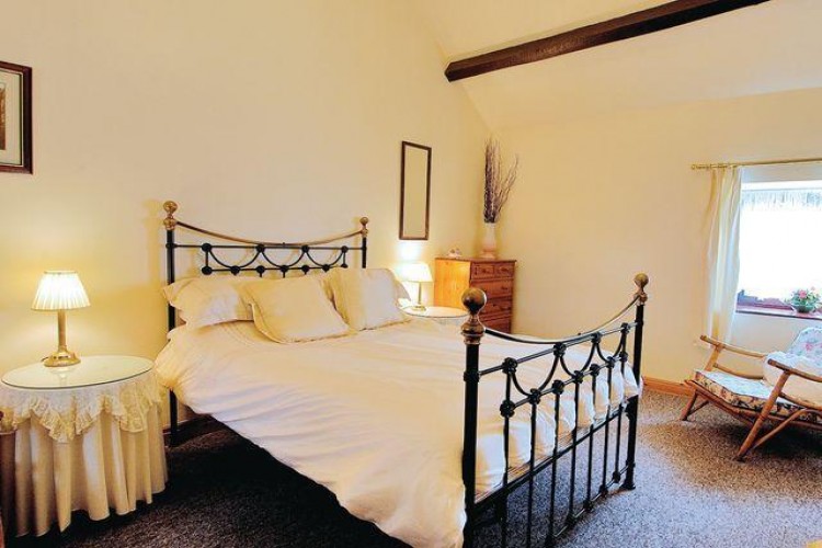 Harwood Cottages Bed