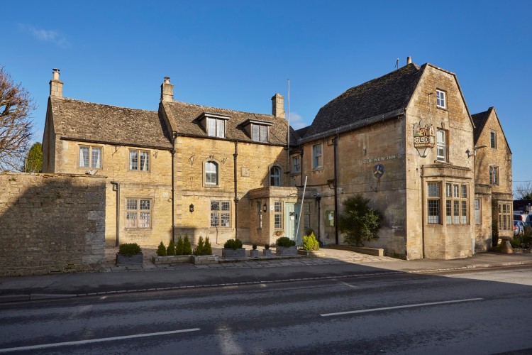 ACCOMMODATION IN THE COTSWOLDS